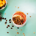 Sweet - Bircher Müsli mit Oatly Haferdrink, Zitronensaft,  Apfel, Haselnüsse, Walnüsse, Agavendicksaft, Zimt und griechischem Joghurt