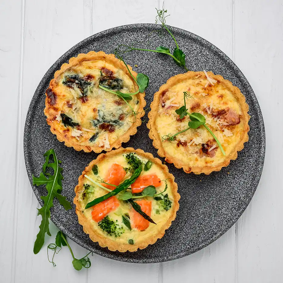 Tartlet mit Avocado und Lachs Würfel 12 Stück