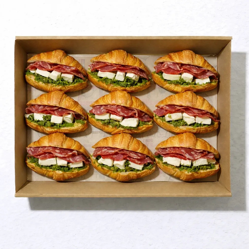 mini Croissant Salami, Feta und Pesto 12Stk.
