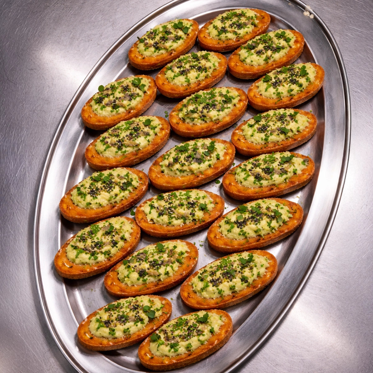 Kartoffelrösti - mit Avocado und Sprossen befühltes Kartoffelschiffchen 20 Stück